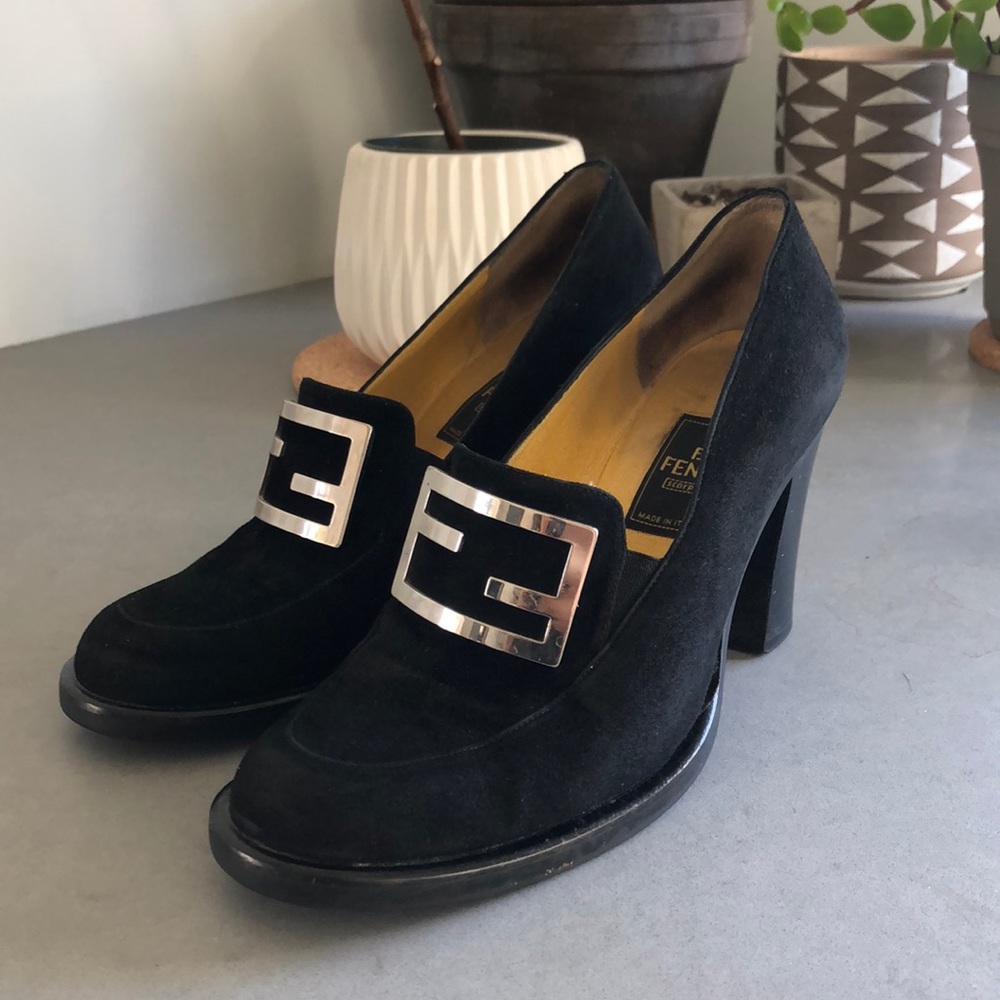 Vintage Fendi suede heeled loafer